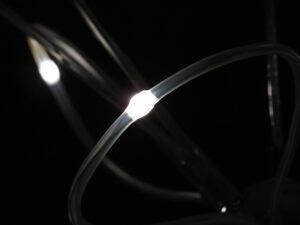 黒ずみを改善する美白クリームとLED美顔器の効果は？